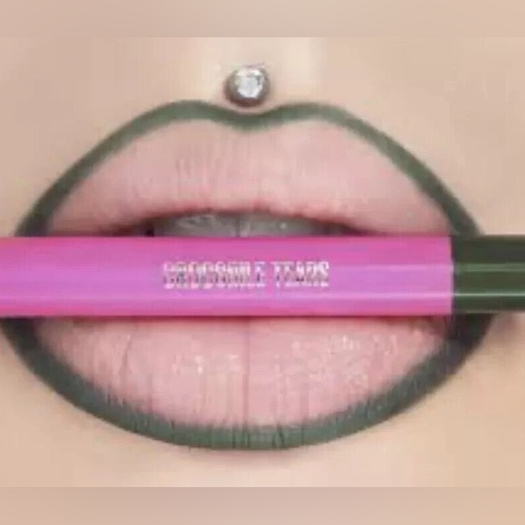 Jeffree Star Lip Liners - Picture 10 of 16